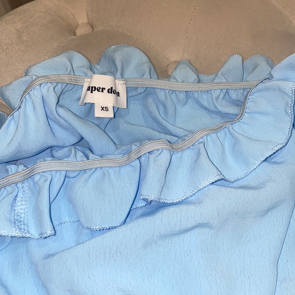 Superdown Off Shoulder Top - Picture 4 of 5